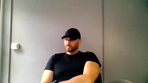 Snapshot of titan_heart chatting on 24, 7, 2026 titan_heart online show from 24, 7, 2026