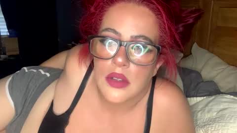 titaniarose online show from 21, 1, 2025