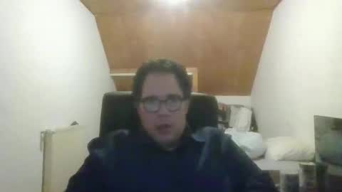 Snapshot of titeuf3855839553 chatting on 11, 9, 2025 titeuf3855839553 online show from 11, 9, 2025