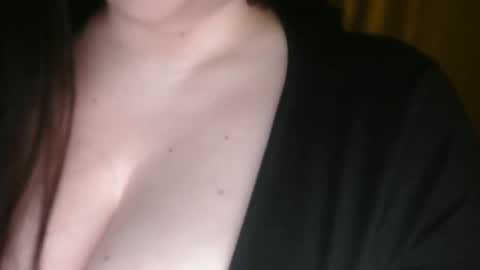 Snapshot of titsmcgeee123 chatting on 14, 12, 2025 titsmcgeee123 online show from 14, 12, 2025