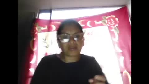 Ester online show from 31, 12, 2024