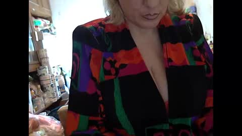 Snapshot of tittylina chatting on 23, 11, 2025 tittylina online show from 23, 11, 2025