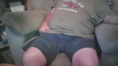 Snapshot of tittyloverr69 chatting on 5, 3, 2025 tittyloverr69 online show from 5, 3, 2025