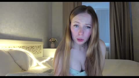 Snapshot of tixxxy chatting on 8, 1, 2025 Maria online show from 8, 1, 2025