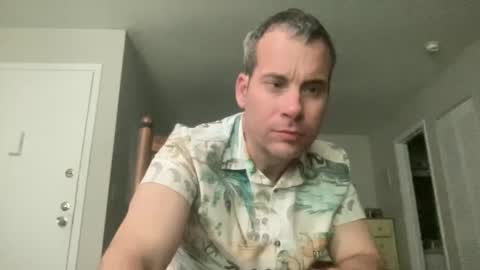 Snapshot of tleigh24 chatting on 25, 12, 2024 tleigh24 online show from 25, 12, 2024