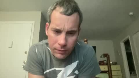 Snapshot of tleigh24 chatting on 7, 1, 2025 tleigh24 online show from 7, 1, 2025