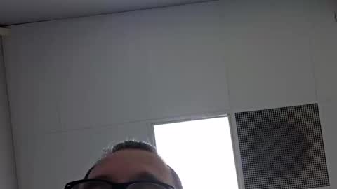 Vols online show from 12, 3, 2025