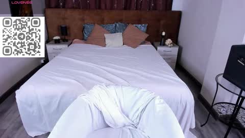 2 GMT Mo Tu We Th Fr 10am-4am online show from 6, 10, 2025