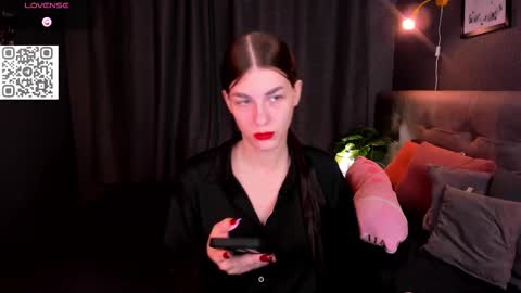 2 GMT Mo Tu We Th Fr 10am-4am online show from 31, 10, 2025