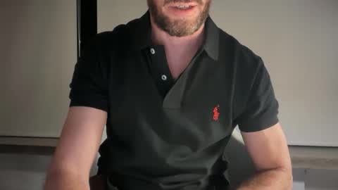 Snapshot of tobi2025 chatting on 23, 10, 2025 Tobi2016 online show from 23, 10, 2025