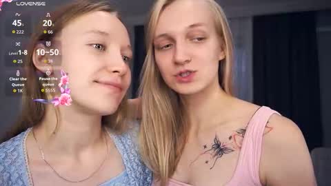 Snapshot of tobicovitt chatting on 25, 9, 2025 Mary online show from 25, 9, 2025