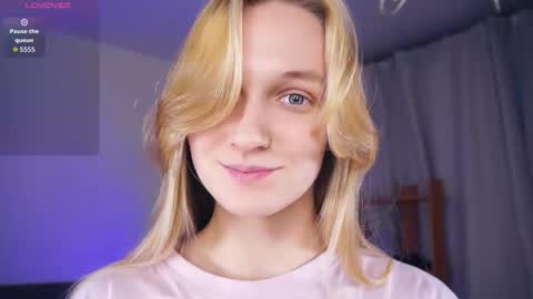 Snapshot of tobicovitt chatting on 3, 11, 2025 Mary online show from 3, 11, 2025