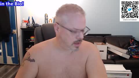 Snapshot of toddbator chatting on 23, 2, 2025 Todd Bator online show from 23, 2, 2025