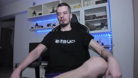 Snapshot of toddclaytonn chatting on 19, 11, 2025 Todd online show from 19, 11, 2025