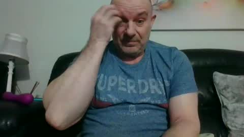 Snapshot of toerag69 chatting on 27, 12, 2024 toerag69 online show from 27, 12, 2024