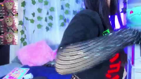 Snapshot of tokito_mitsuri chatting on 7, 11, 2025 tokito mitsuri online show from 7, 11, 2025