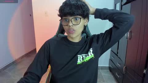 Snapshot of tokyo_uwu chatting on 13, 1, 2025 sofi 3 online show from 13, 1, 2025