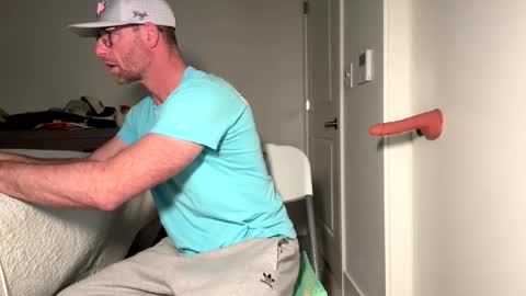 Snapshot of tokyodude12 chatting on 8, 2, 2026 The Beekeeper online show from 8, 2, 2026