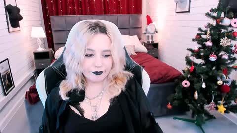 Tolli Moll online show from 2, 1, 2025