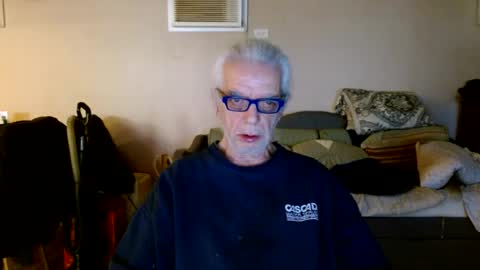 tom112292014 online show from 4, 1, 2025