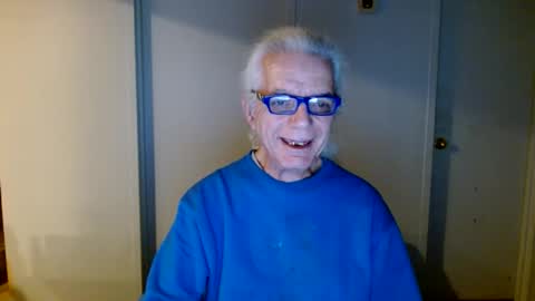 tom112292014 online show from 8, 2, 2025