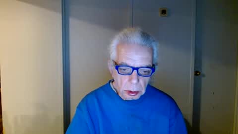 tom112292014 online show from 10, 2, 2025