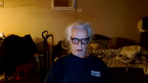 tom112292014 online show from 1, 11, 2025