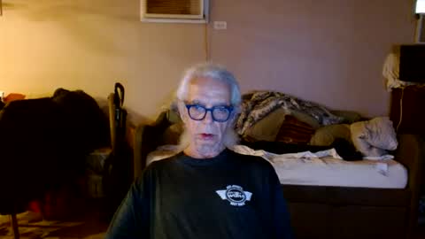 tom112292014 online show from 23, 6, 2026