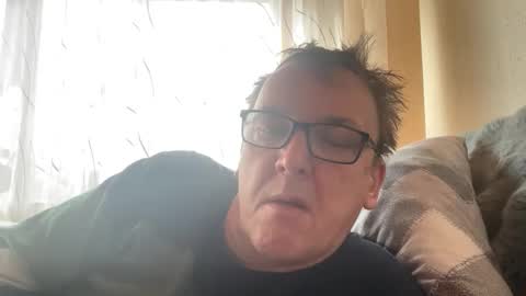 Tom online show from 22, 3, 2026