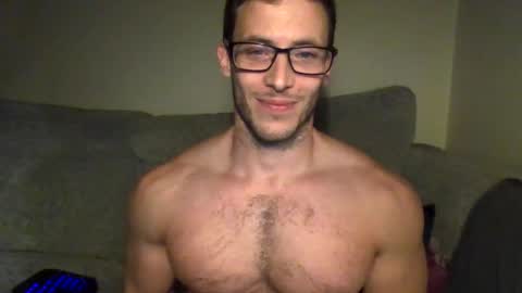 tom90ukx online show from 4, 2, 2025