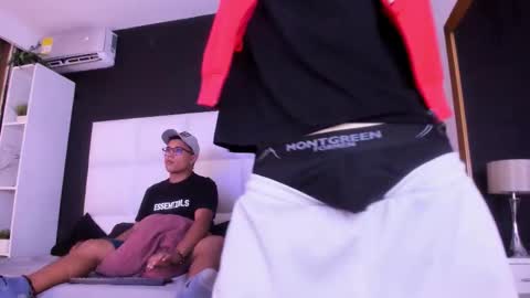 Snapshot of tom_allen8 chatting on 15, 1, 2026 Tom Alle online show from 15, 1, 2026