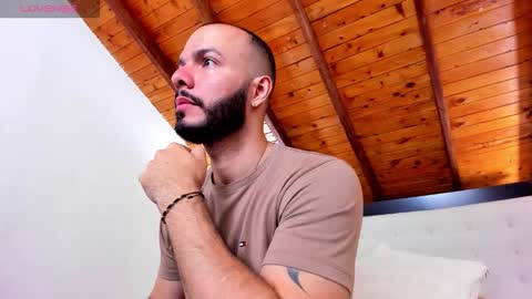   online show from 19, 10, 2025