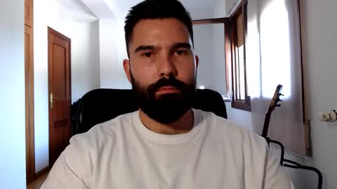Snapshot of tom_bearded chatting on 29, 5, 2026 Tom online show from 29, 5, 2026