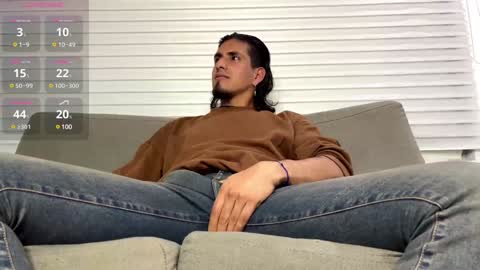 Snapshot of tom_blunt96 chatting on 4, 1, 2025 TOM online show from 4, 1, 2025