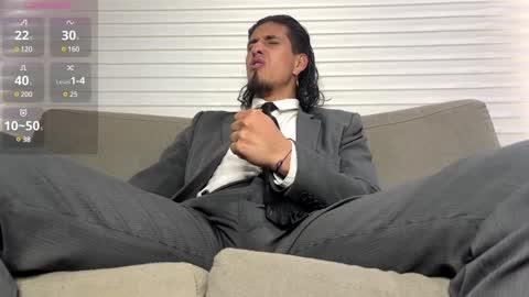 Snapshot of tom_blunt96 chatting on 4, 1, 2025 TOM online show from 4, 1, 2025