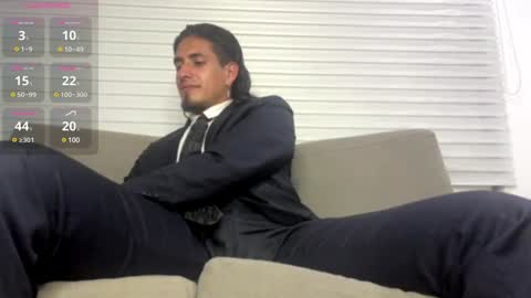 Snapshot of tom_blunt96 chatting on 5, 1, 2025 TOM online show from 5, 1, 2025