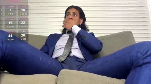 Snapshot of tom_blunt96 chatting on 11, 1, 2025 TOM online show from 11, 1, 2025