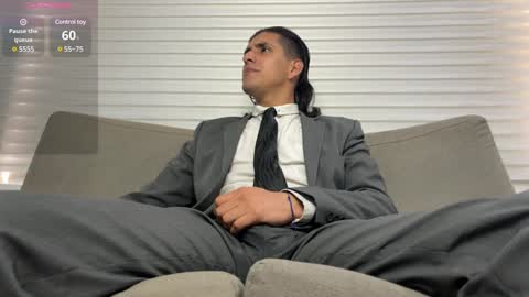 Snapshot of tom_blunt96 chatting on 28, 1, 2025 TOM online show from 28, 1, 2025