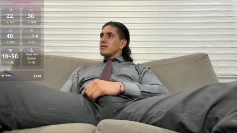 Snapshot of tom_blunt96 chatting on 2, 2, 2025 TOM online show from 2, 2, 2025