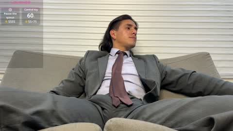 Snapshot of tom_blunt96 chatting on 3, 2, 2025 TOM online show from 3, 2, 2025