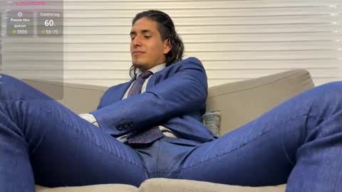 Snapshot of tom_blunt96 chatting on 12, 2, 2025 TOM online show from 12, 2, 2025