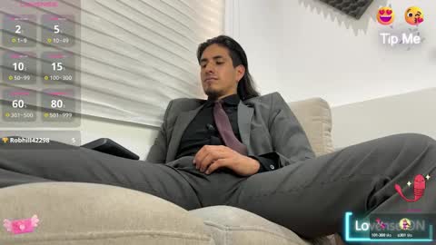 Snapshot of tom_blunt96 chatting on 20, 2, 2025 TOM online show from 20, 2, 2025