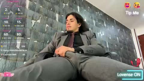 Snapshot of tom_blunt96 chatting on 3, 3, 2025 TOM online show from 3, 3, 2025