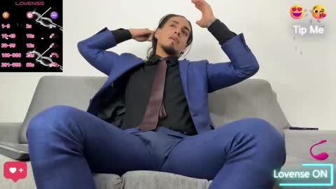 Snapshot of tom_blunt96 chatting on 13, 9, 2025 TOM online show from 13, 9, 2025