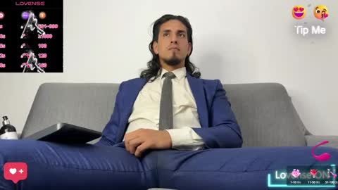 Snapshot of tom_blunt96 chatting on 30, 9, 2025 TOM online show from 30, 9, 2025