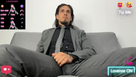 Snapshot of tom_blunt96 chatting on 11, 10, 2025 TOM online show from 11, 10, 2025