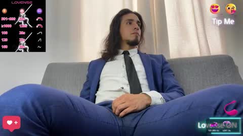 Snapshot of tom_blunt96 chatting on 21, 11, 2025 TOM online show from 21, 11, 2025