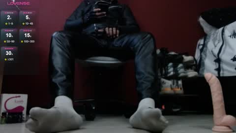 Snapshot of tom_brown12 chatting on 3, 12, 2024 Tom online show from 3, 12, 2024