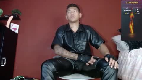 Snapshot of tom_brown12 chatting on 15, 2, 2025 Tom online show from 15, 2, 2025