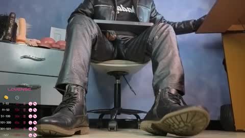 Tom online show from 5, 2, 2026